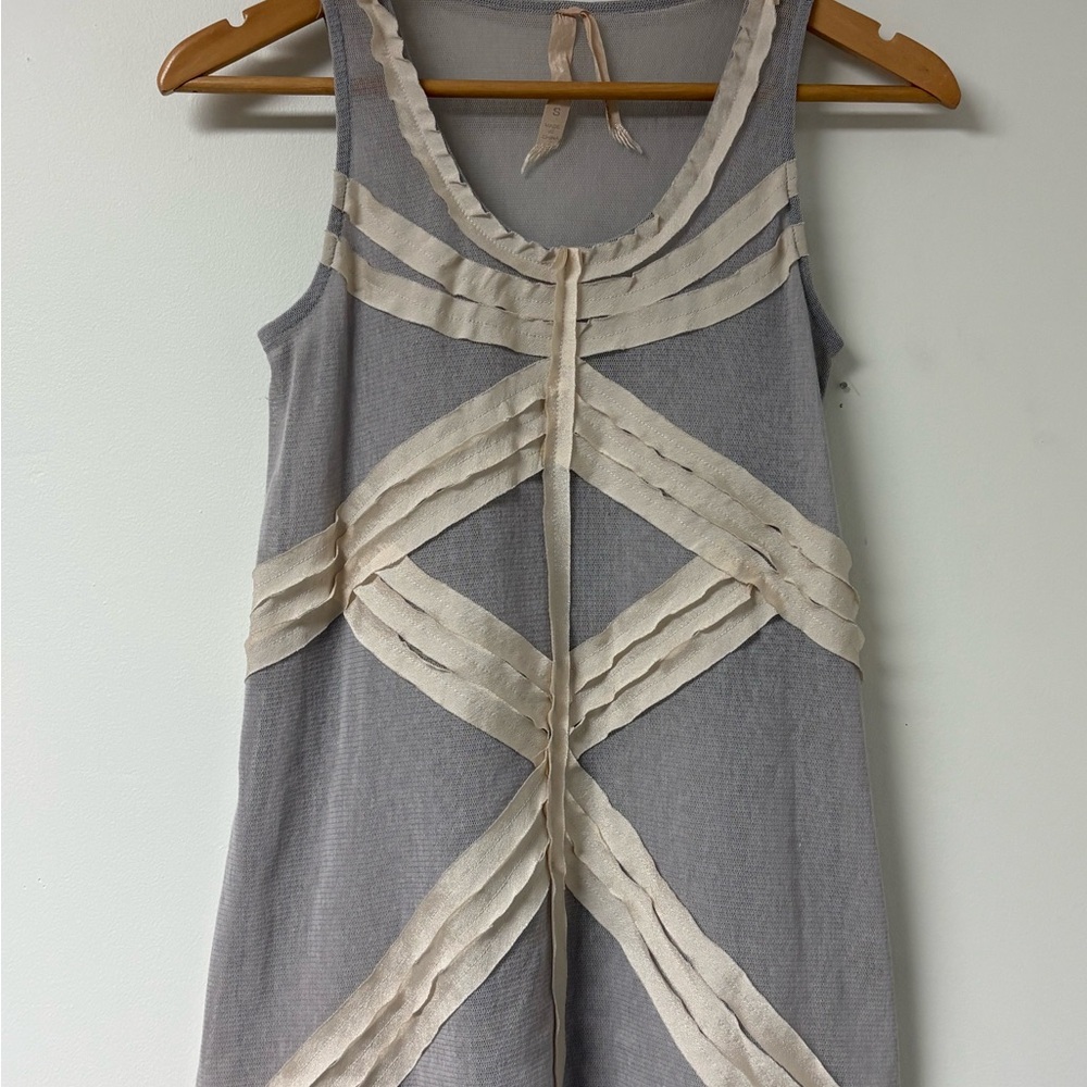 People Tree Gray and Cream Tunic Top
